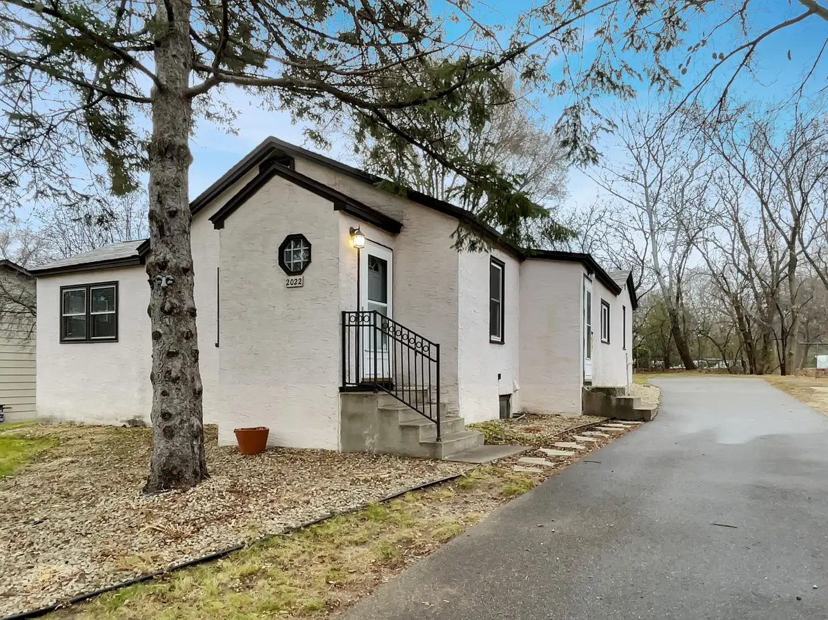 2022 English Street, Maplewood, MN 55109 - Image #1