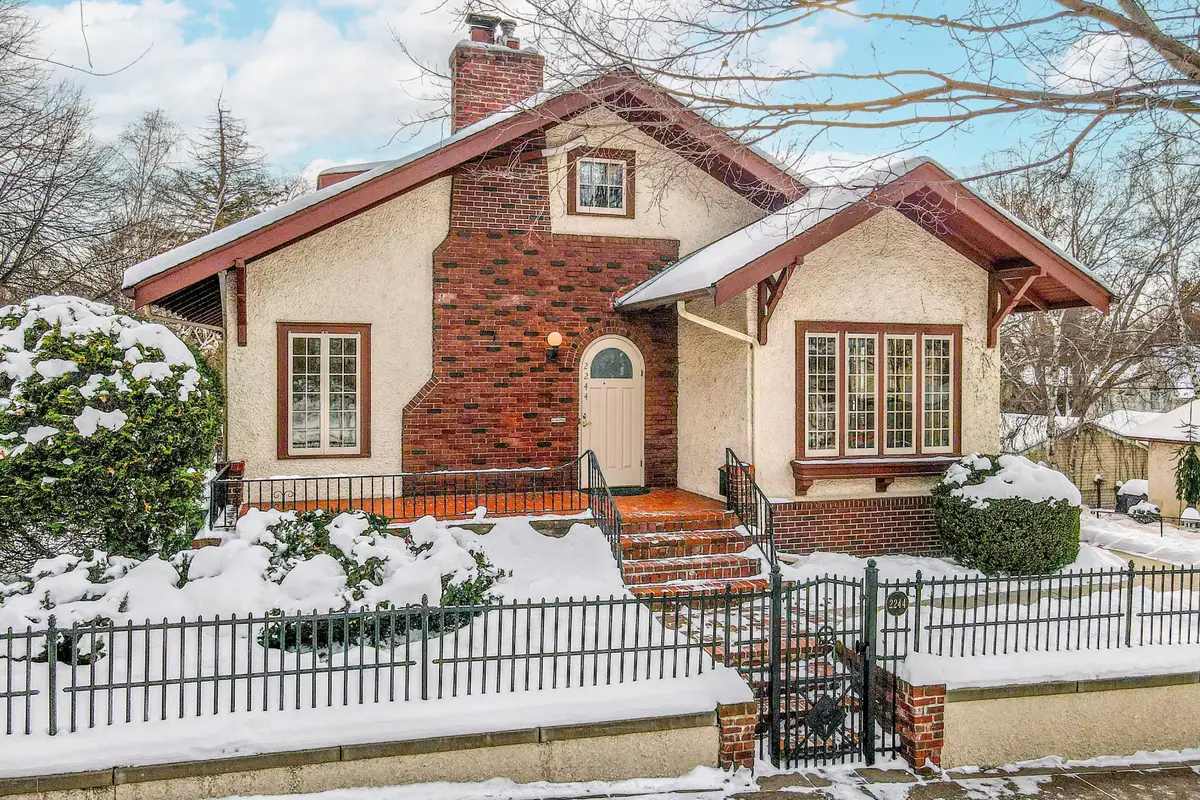 2244 Dayton Avenue, Saint Paul, MN 55104 - Image #1