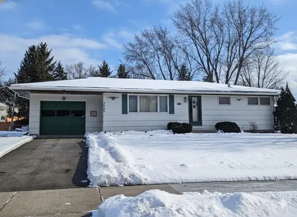3909 3rd Street Nw, Rochester, MN 55901