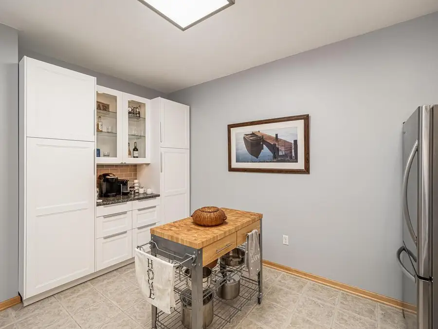 5970 W 16th Street #712, Saint Louis Park, MN 55416 - Image #2