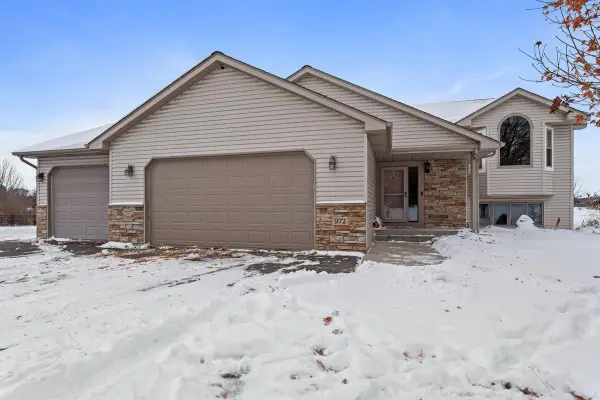 972 Labarge Road, Hudson, WI 54016