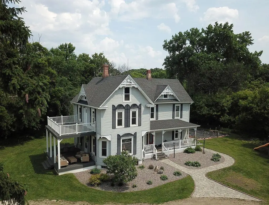 5560 County Road 3, Kindred, ND 58051 - Image #1