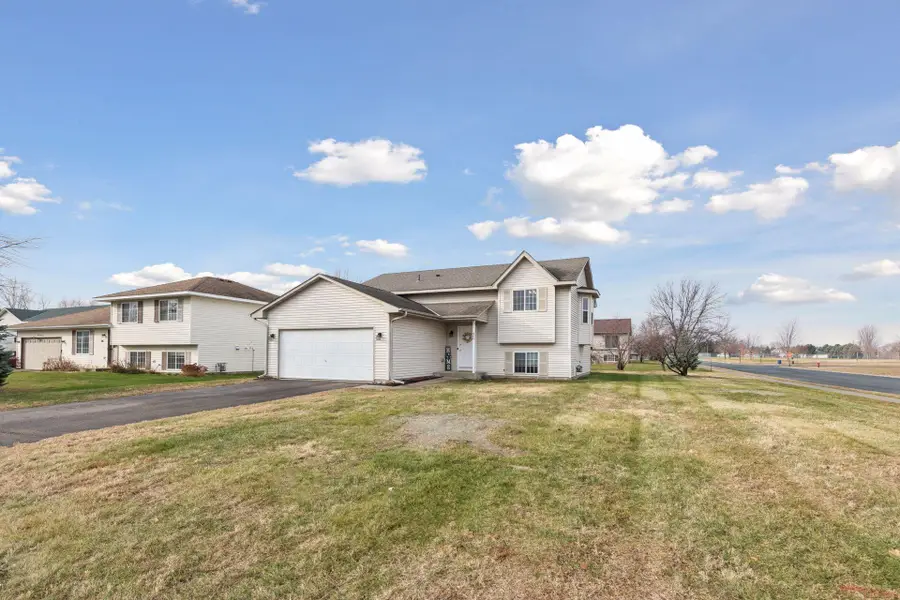 800 Orchard Circle, Belle Plaine, MN 56011 - Image #2