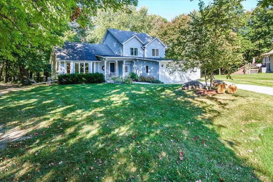 1045 Crest Ridge Court, Mound, MN 55364 - Image #2