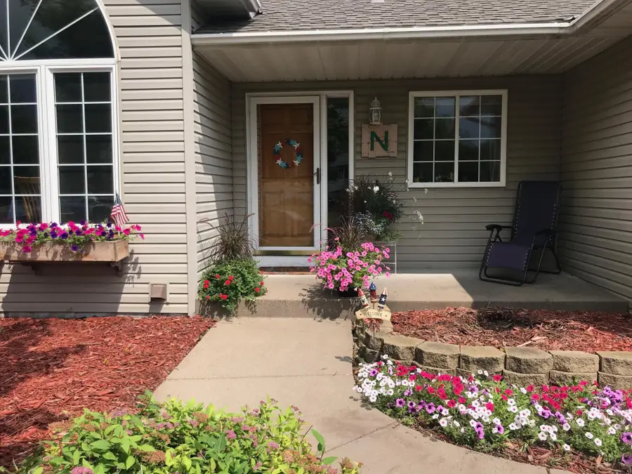 16720 Firestone Path, Farmington, MN 55024 - Image #3