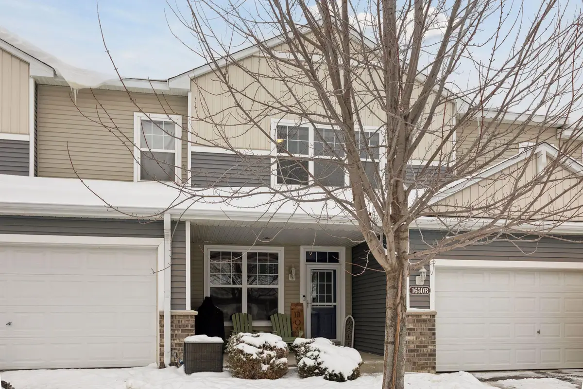 1650 White Pine Way #B, Carver, MN 55315 - Image #1