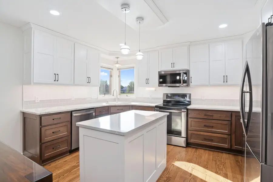 4081 Northview Terrace, Eagan, MN 55123 - #2