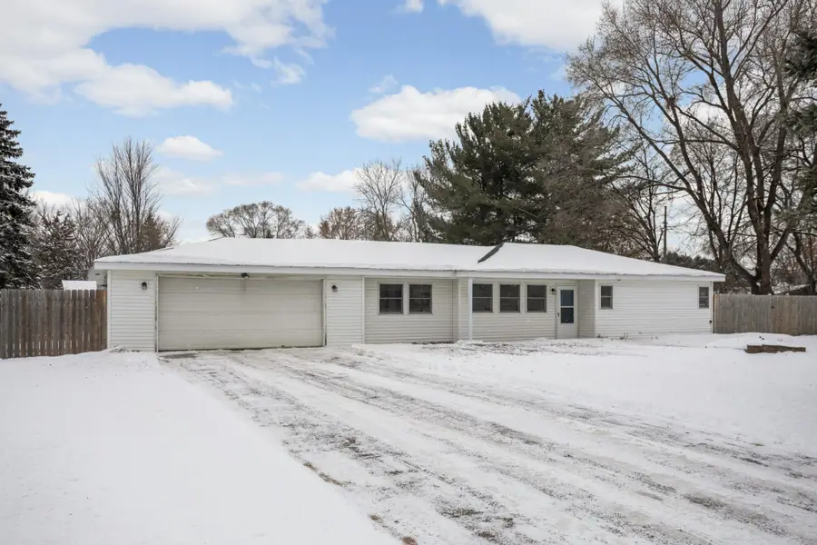 11901 Vintage Street Nw, Coon Rapids, MN 55433 - Image #2