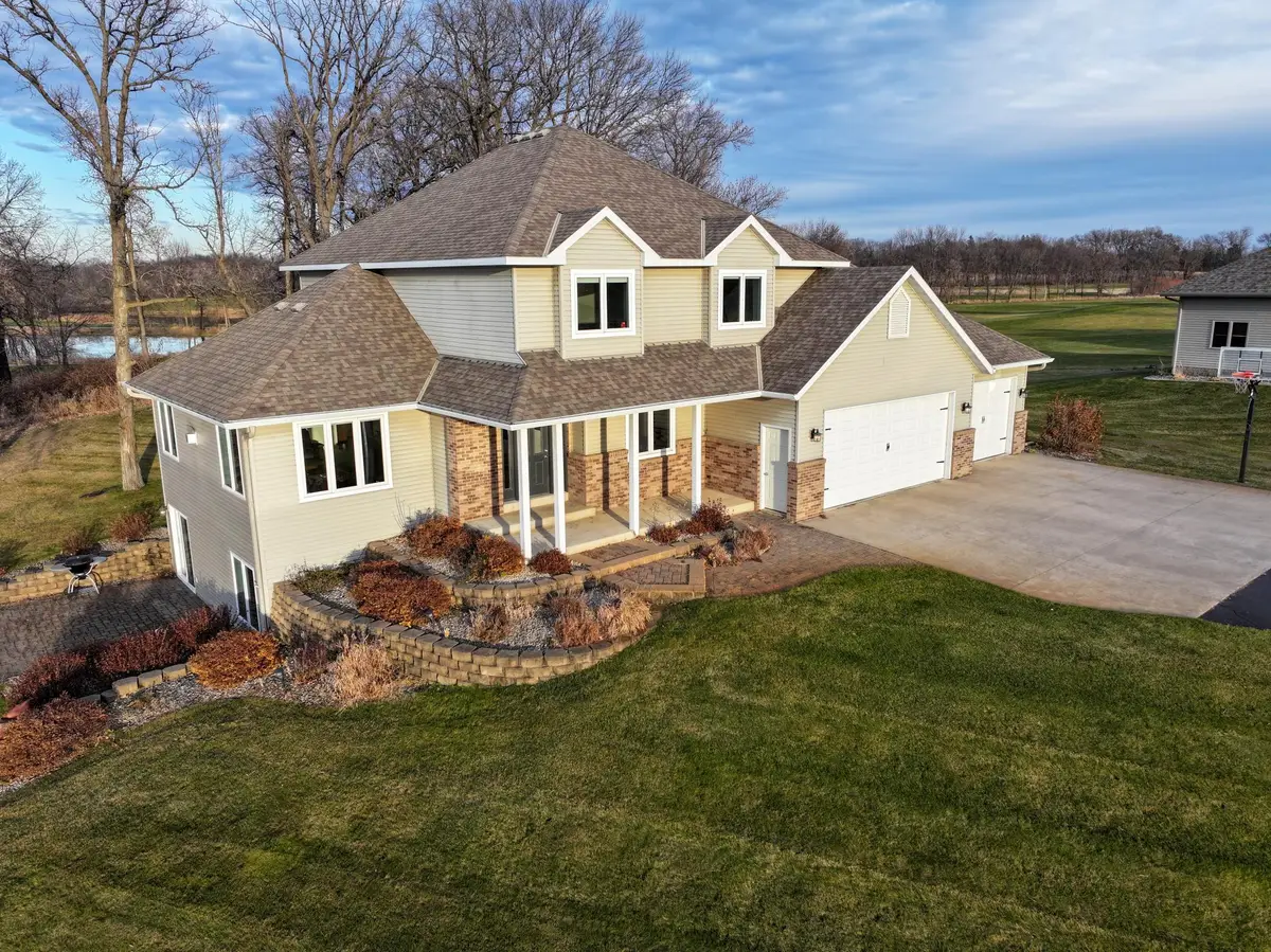 1197 Moorstone Drive Ne, Alexandria, MN 56308 - Image #1