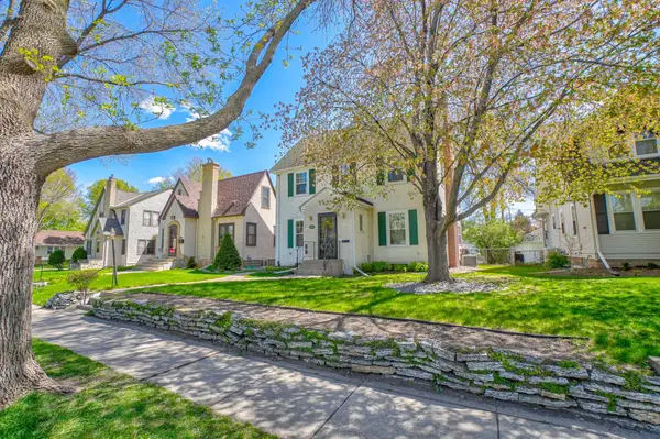 400 Macalester Street, Saint Paul, MN 55105
