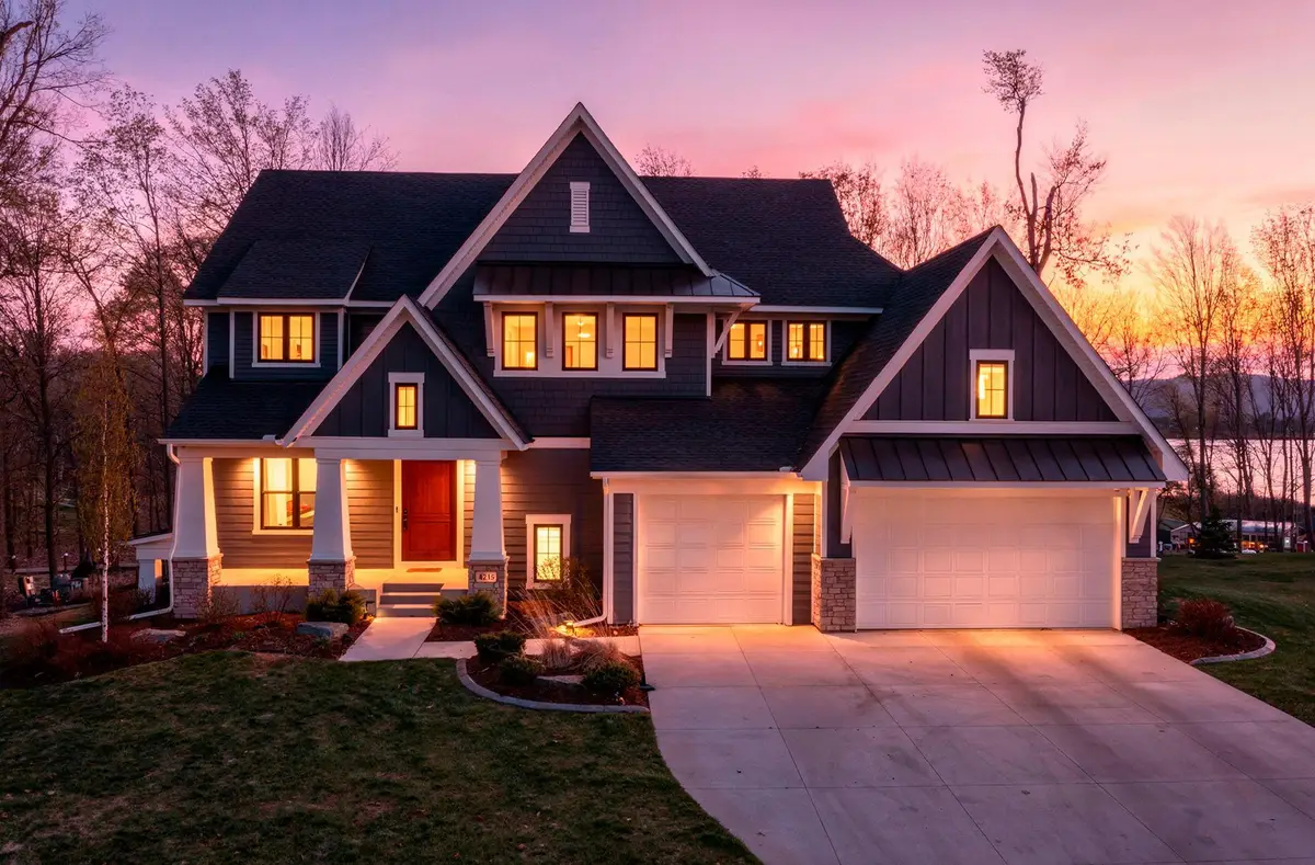 4215 Halsteads Bay Lane, Excelsior, MN 55331 - #1