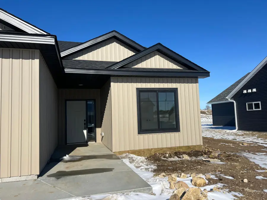 2306 Elk Run Drive Se, Pine Island, MN 55963 - #2