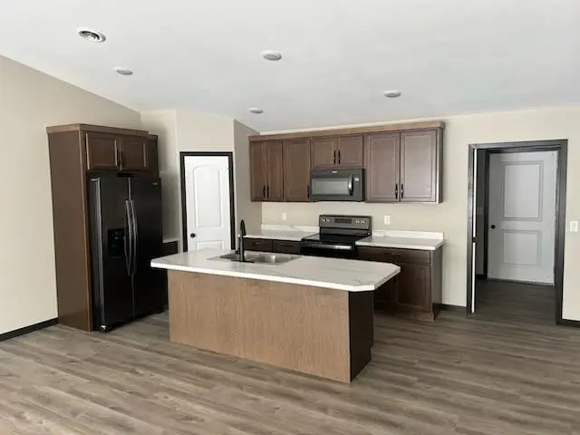 1012 NE 6th Avenue, Perham, MN 56573 - Image #2