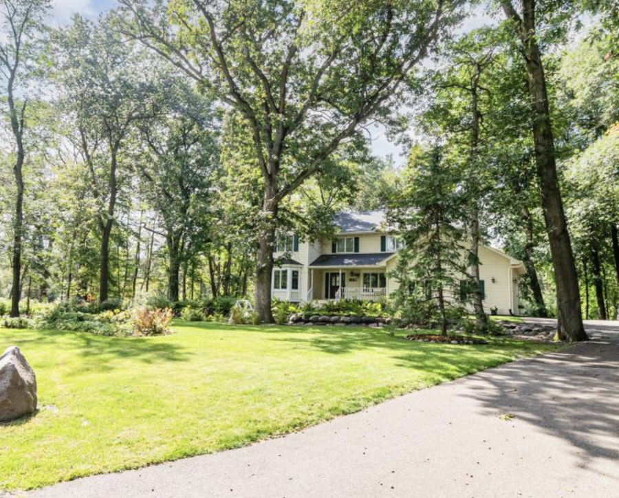 11452 Knollwood Court Ne, Blaine, MN 55449 - Image #3