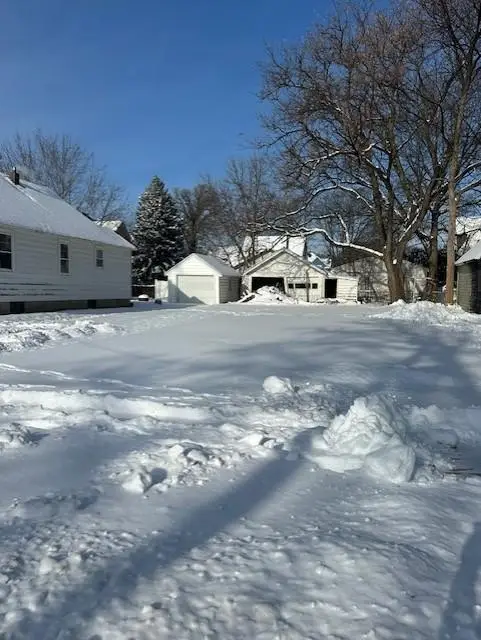 402 6th Place Nw, Austin, MN 55912 - Image #1