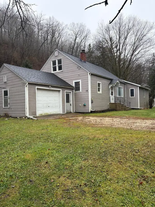 23121 Highway 14, Lewiston, MN 55952