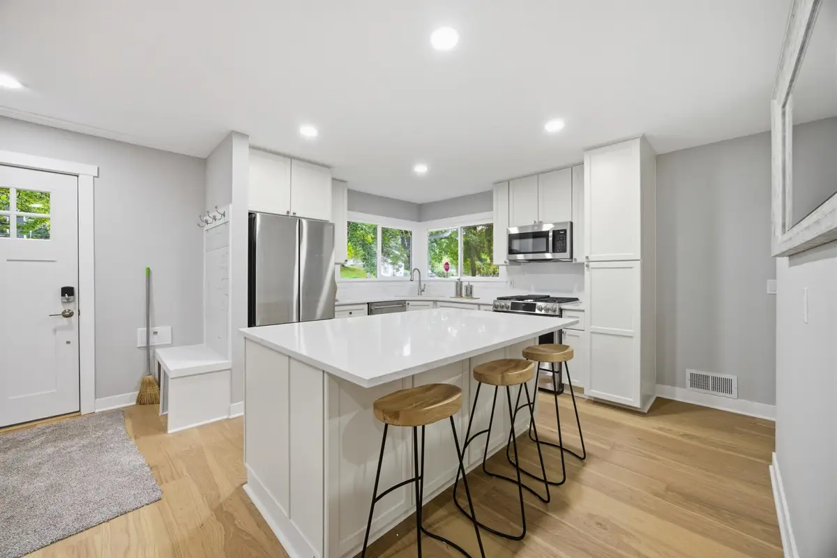 2931 Chowen Avenue N, Robbinsdale, MN 55422 - Image #1