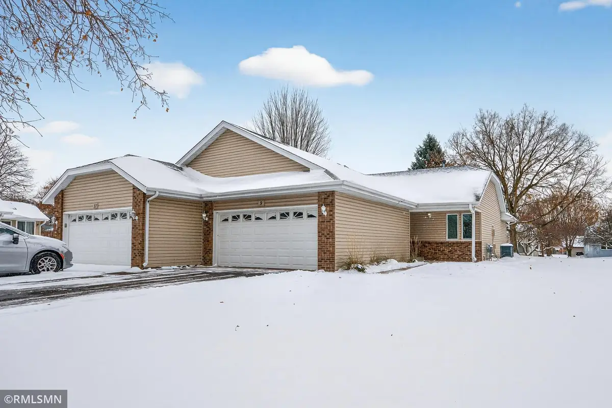 9 Oak Leaf Lane, Circle Pines, MN 55014 - Image #1