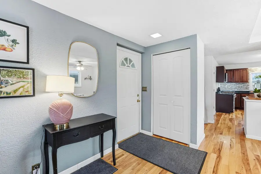 454 Michigan Street, Saint Paul, MN 55102 - Image #3