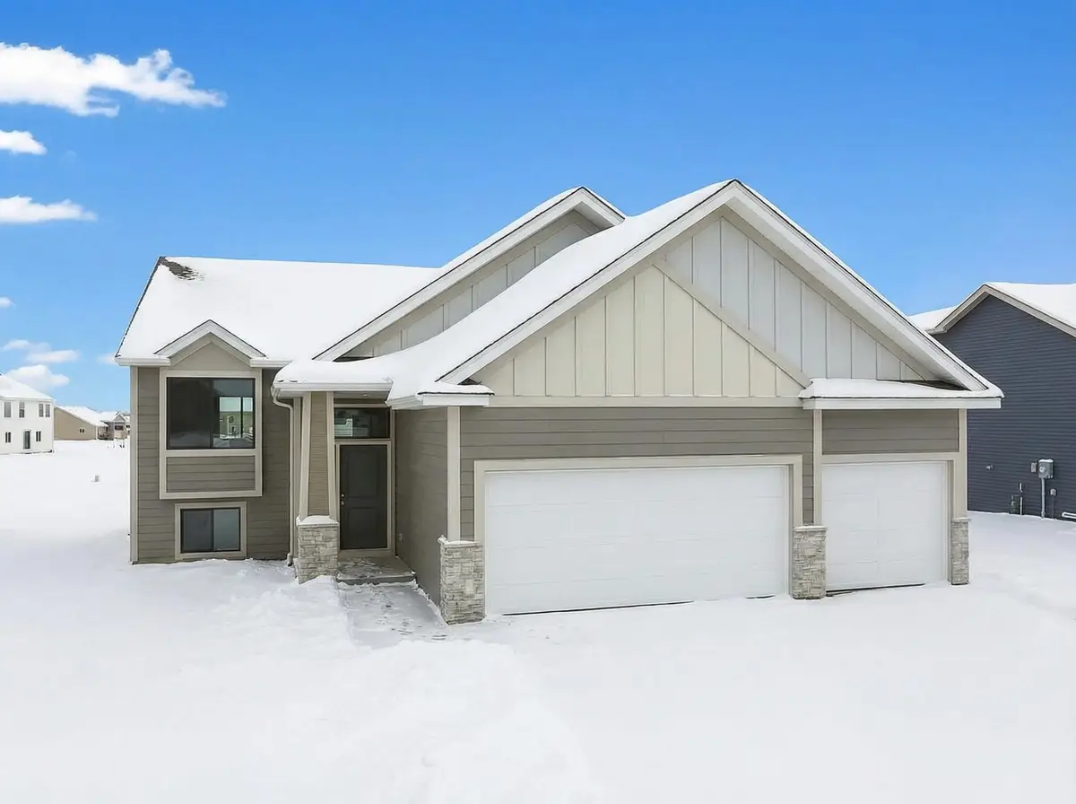 17750 Empire Trail, Lakeville, MN 55044 - Image #1