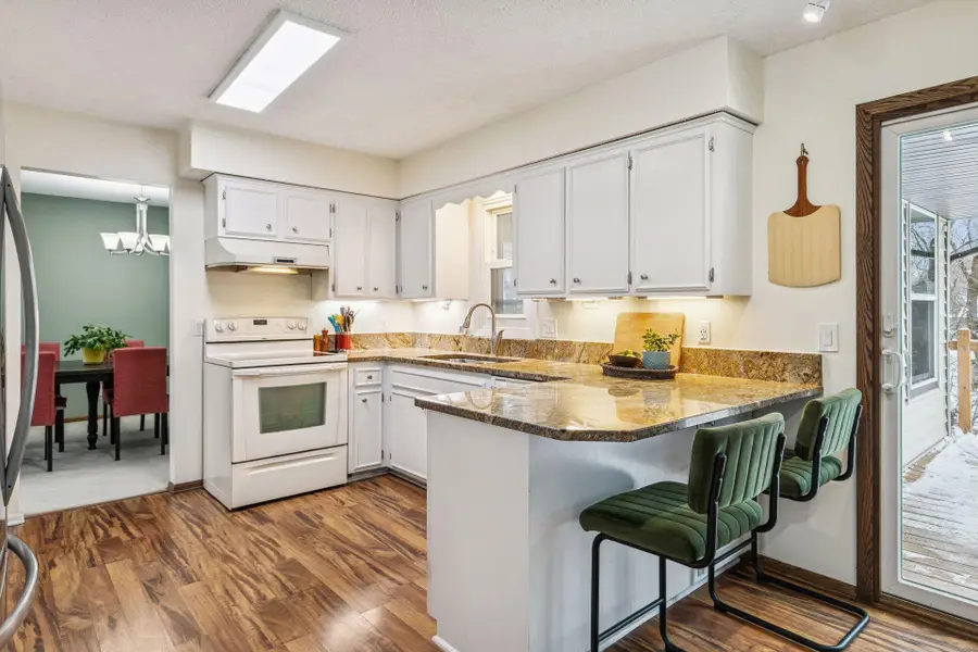 13113 Grand Avenue, Burnsville, MN 55337 - Image #3