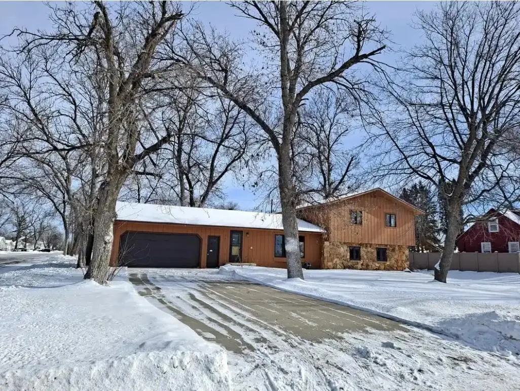 250 School Avenue, Brooten, MN 56316 - Image #1
