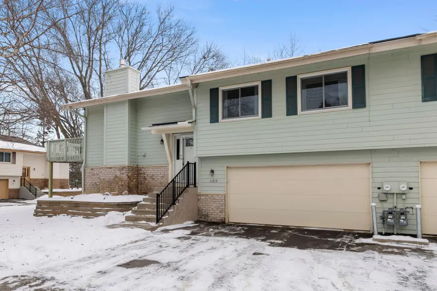 11313 Xavier Road, Bloomington, MN 55437 - Image #3