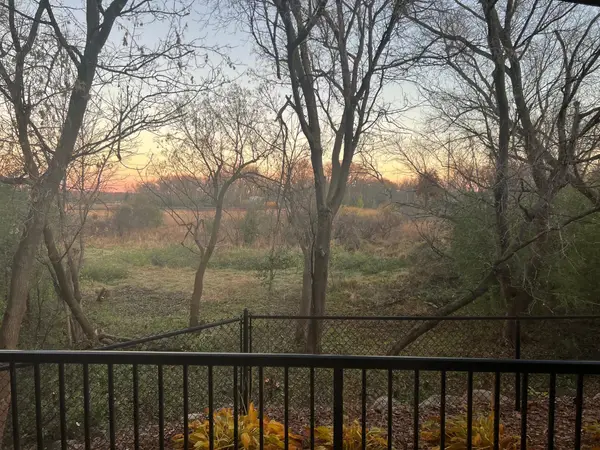 10806 S Shore Drive #109, Plymouth, MN 55441