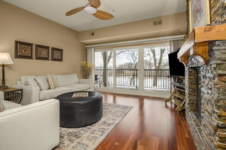 10806 S Shore Drive #109, Plymouth, MN 55441 - Image #2