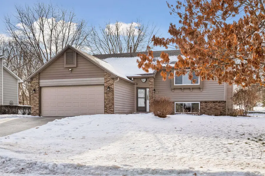 9524 208th Street W, Lakeville, MN 55044 - Image #2