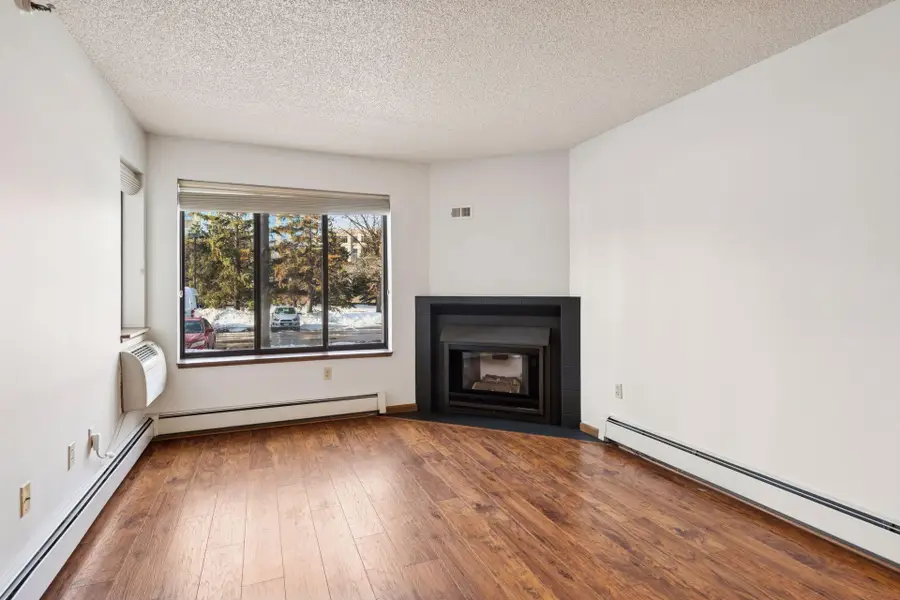 7621 Edinborough Way #2108, Edina, MN 55435 - Image #3