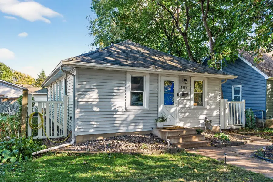 1812 Carl Street, Lauderdale, MN 55113 - Image #2