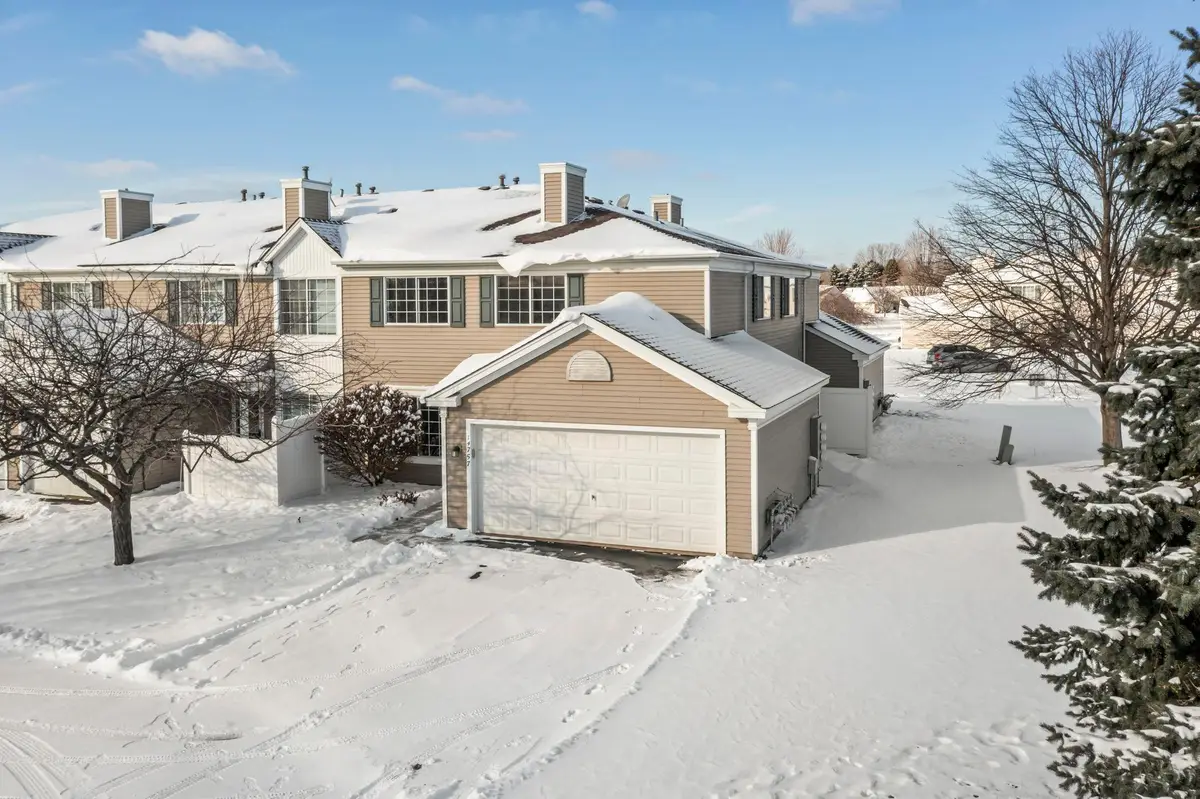 14757 Excelsior Lane #105, Apple Valley, MN 55124 - Image #1