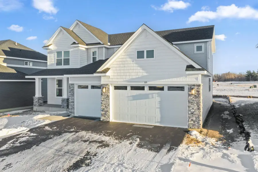 325 Ravencroft Road, Waconia, MN 55387 - Image #2