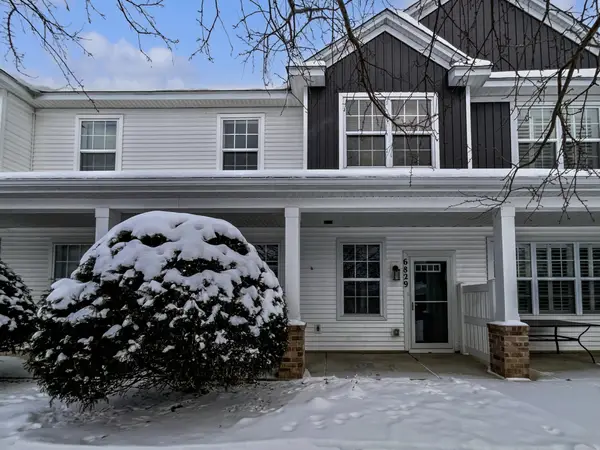 6829 Narcissus Lane N #304, Maple Grove, MN 55311