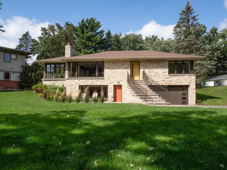 1325 Spring Valley Road, Golden Valley, MN 55422 - Image #3