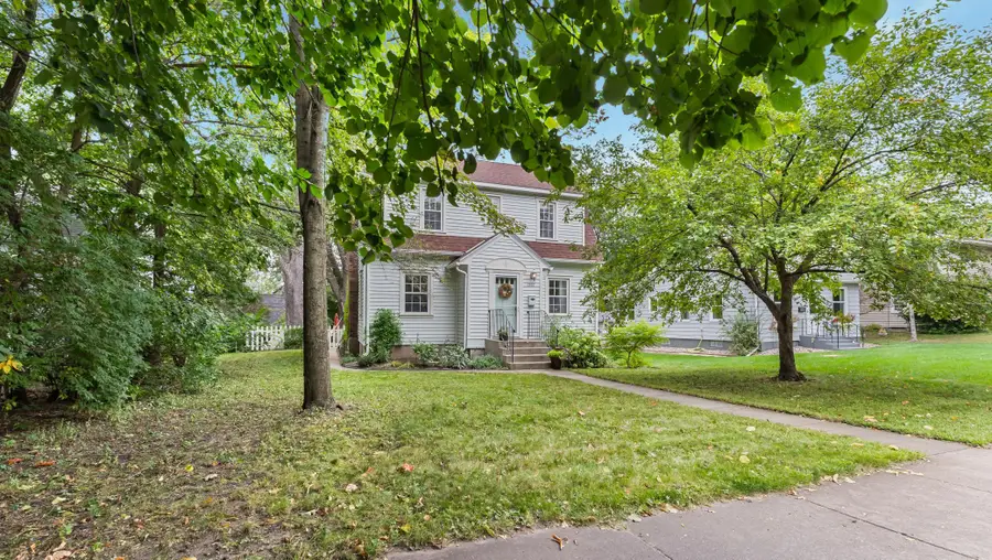 1207 Kilian Boulevard Se, Saint Cloud, MN 56304 - Image #2