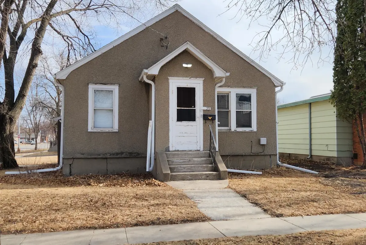 735 14th Street N, Fargo, ND 58102 - Image #1