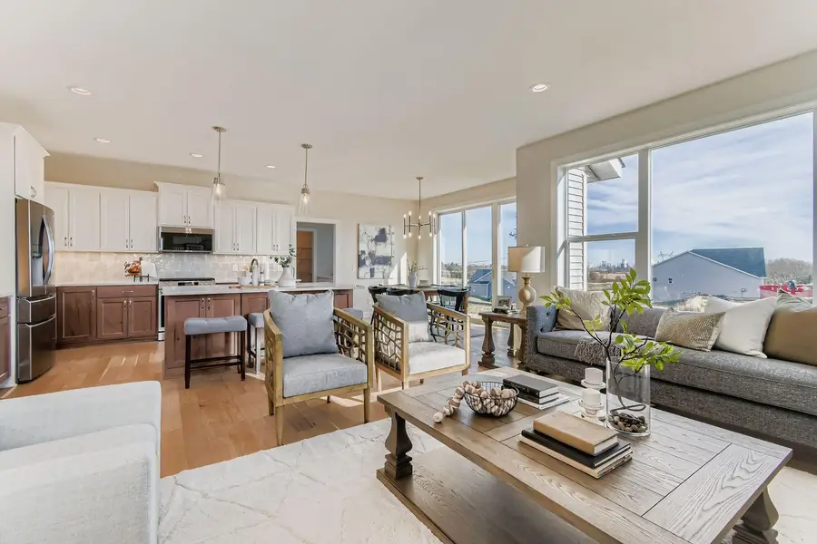 13601 Arrowhead Way, Rosemount, MN 55068 - Image #2