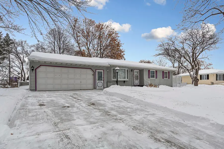 117 Sherrie Lane, Woodbury, MN 55125 - Image #3