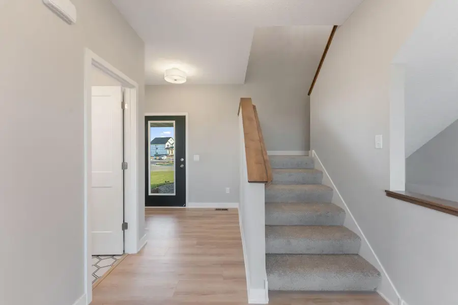 13721 Arrowhead Way, Rosemount, MN 55068 - Image #3