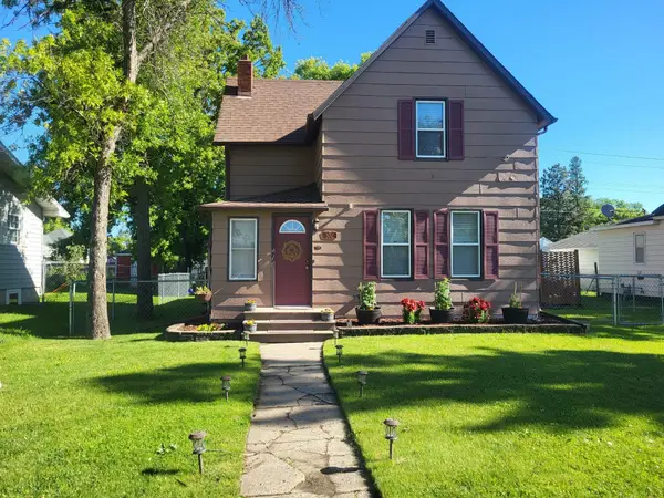 302 2nd Avenue Se, Dilworth, MN 56529