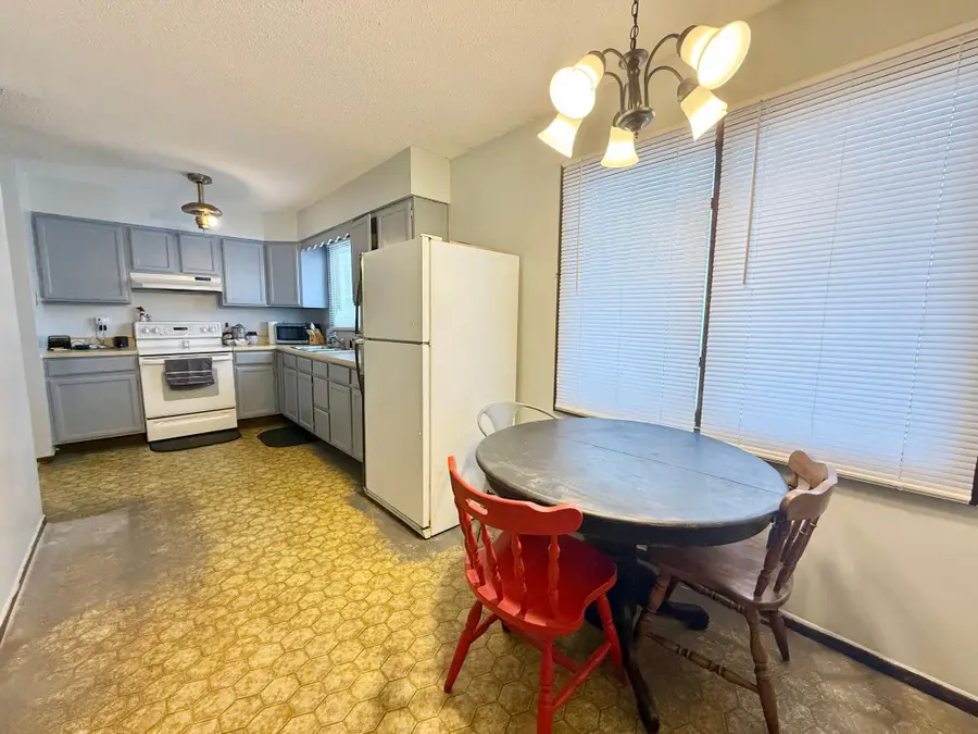 611 Evergreen Street, Thief River Falls, MN 56701 - Image #3