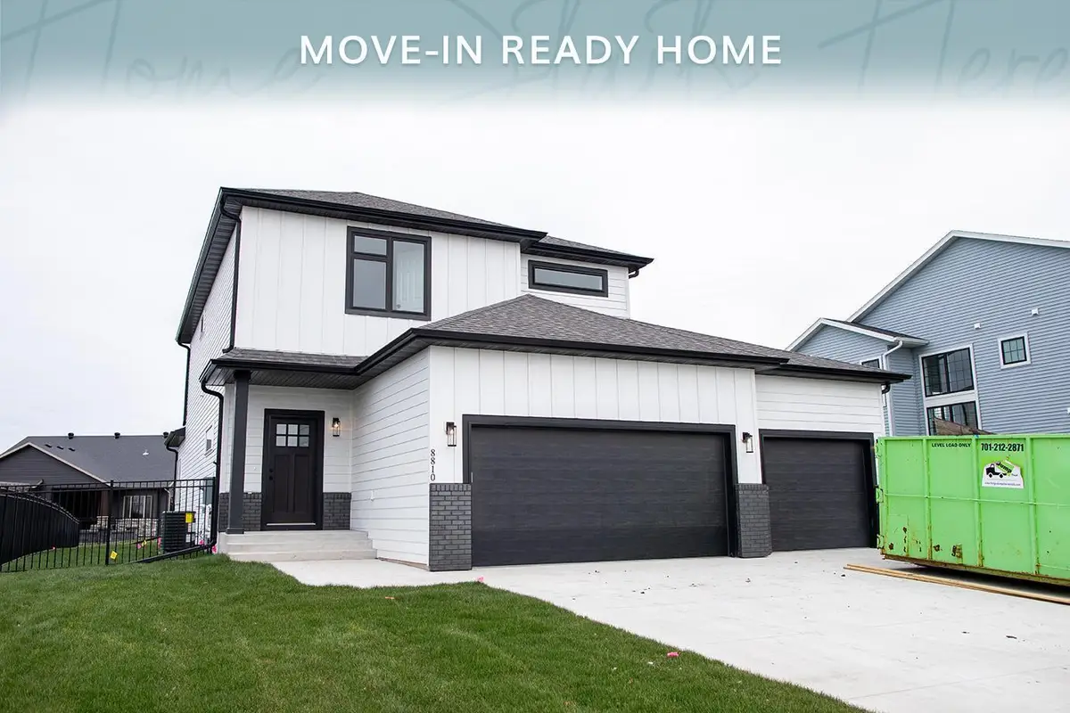 8810 Meadowlark Parkway S, Horace, ND 58047 - Image #1