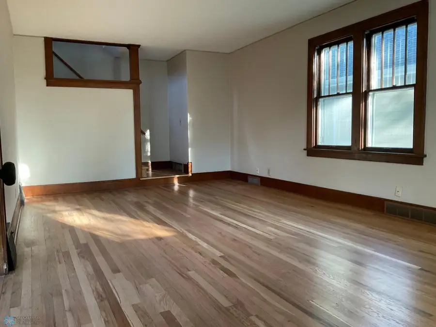 1037 8th Street N, Fargo, ND 58102 - Image #2