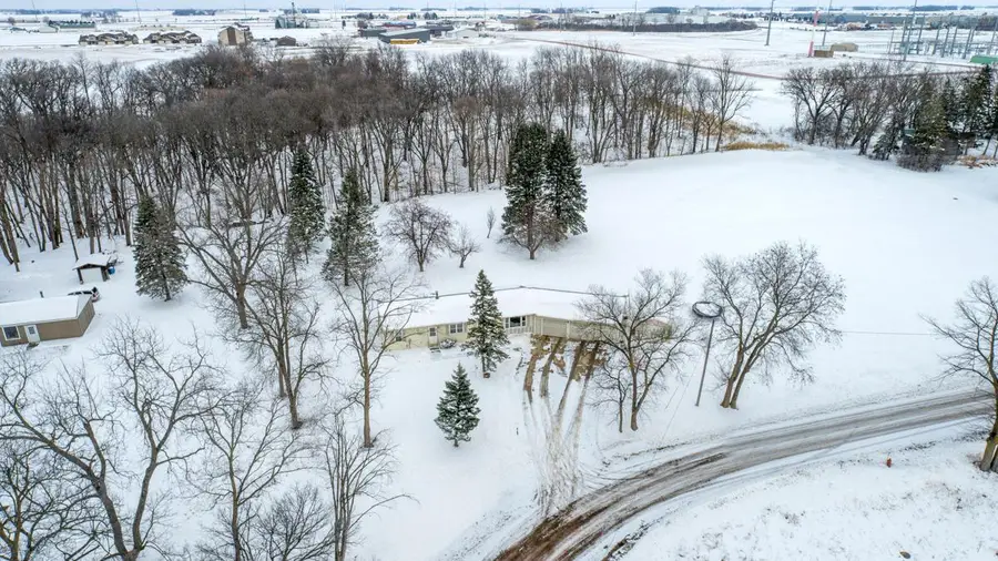 127 Ballard Avenue, Jackson, MN 56143 - Image #2