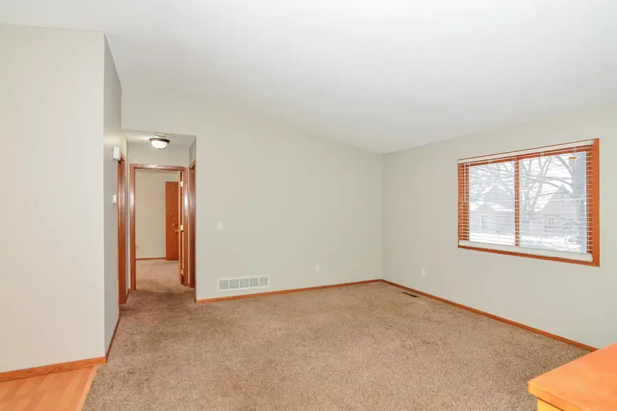 2525 14th Avenue Nw, New Brighton, MN 55112 - Image #3