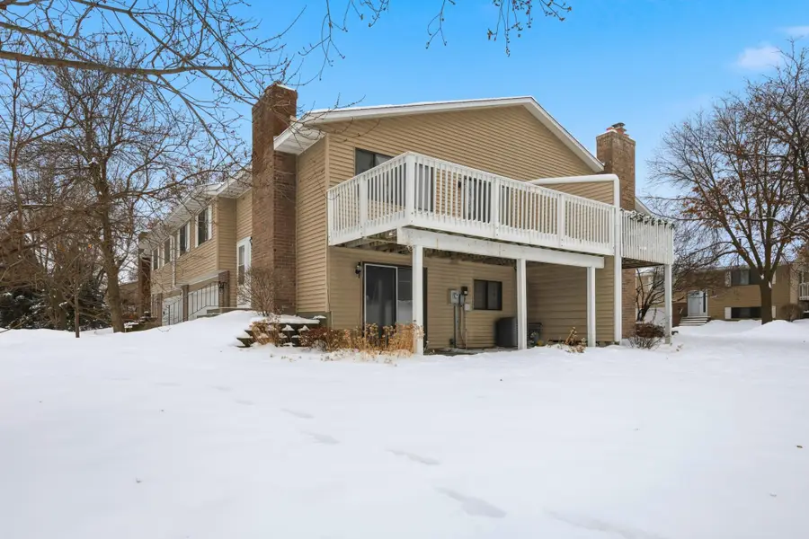 4613 1/2 Penkwe Way, Eagan, MN 55122 - Image #2