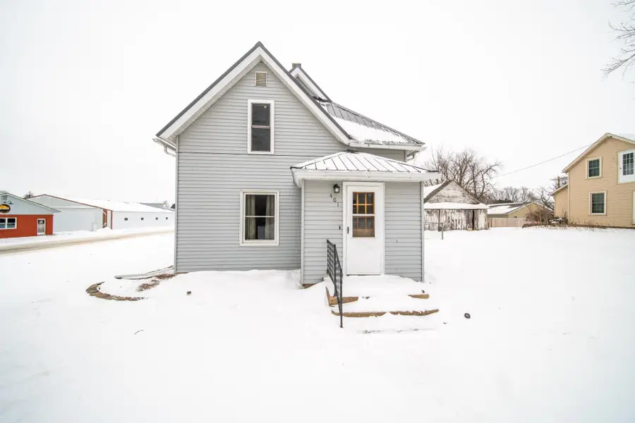 401 1st Street, Fountain, MN 55935 - Image #2
