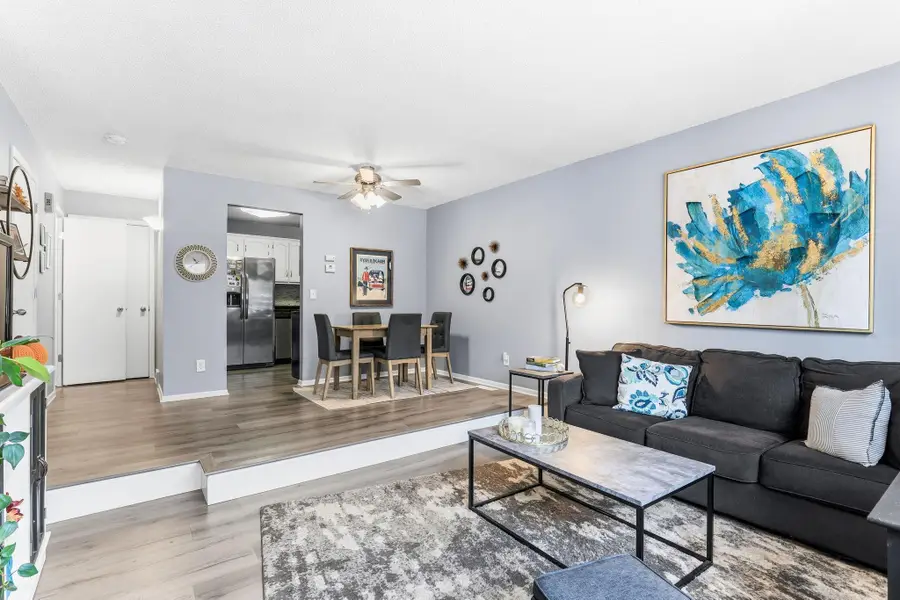 5407 W Brenner Pass, Fridley, MN 55432 - Image #2